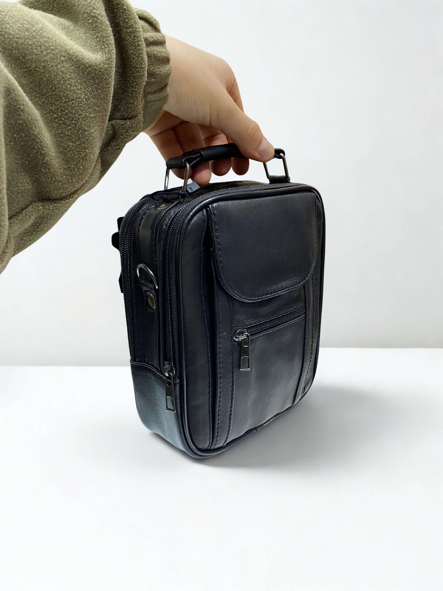 Portföy Çanta|Orta Boy|Dik Model|Kasalı|Çok Bölmeli|Siyah|Omuzdan Asmalı