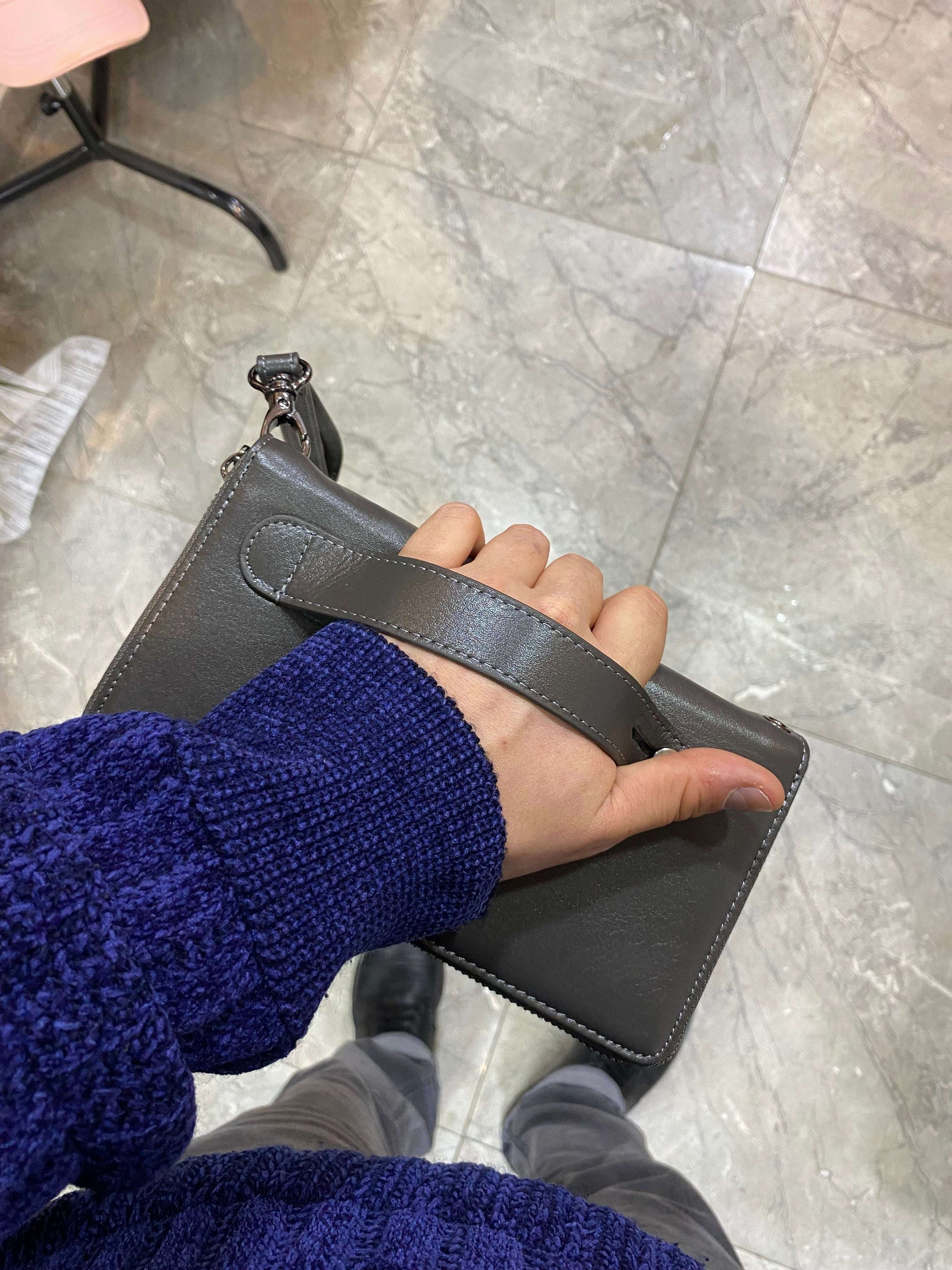 Deri El Çantası|Telefon Bölmesi|Ekstra Tutmaçlar|Çok Kartlık ve Nakit