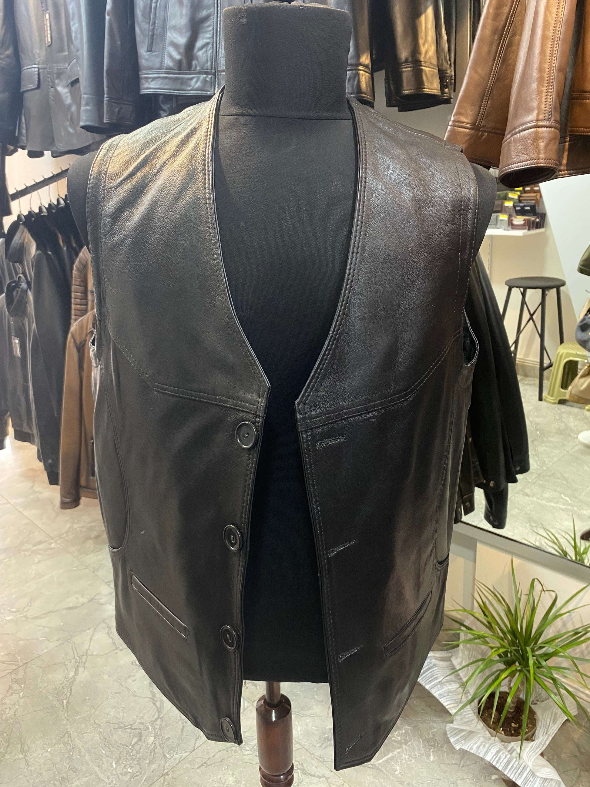 Deri Yelek|Kuzu Derisi|Yandan Cepli Model|Geniş Kalıp|Siyah