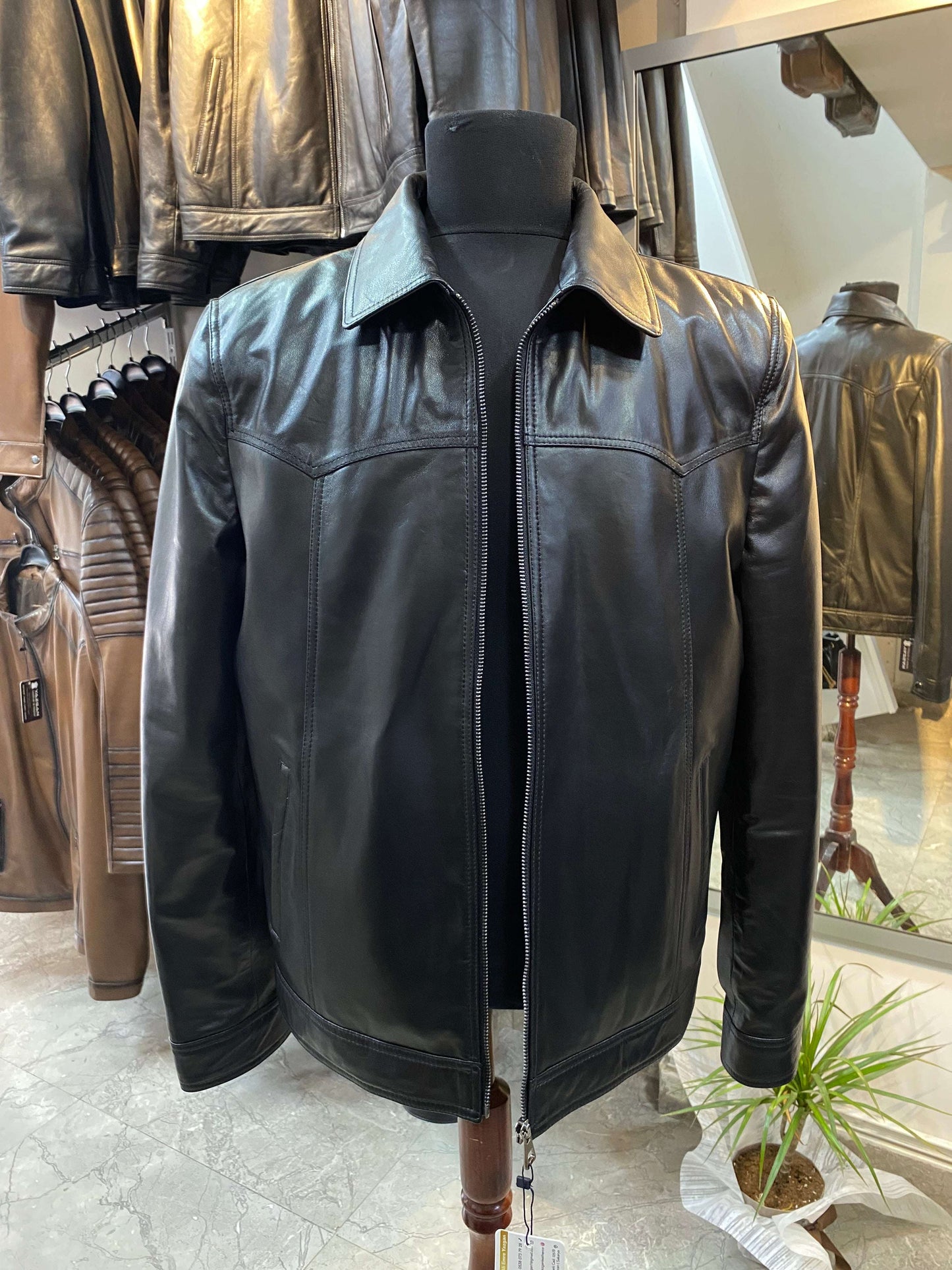 Deri Mont|Yakalı|Klasik Düz|Kuzu Derisi|Siyah