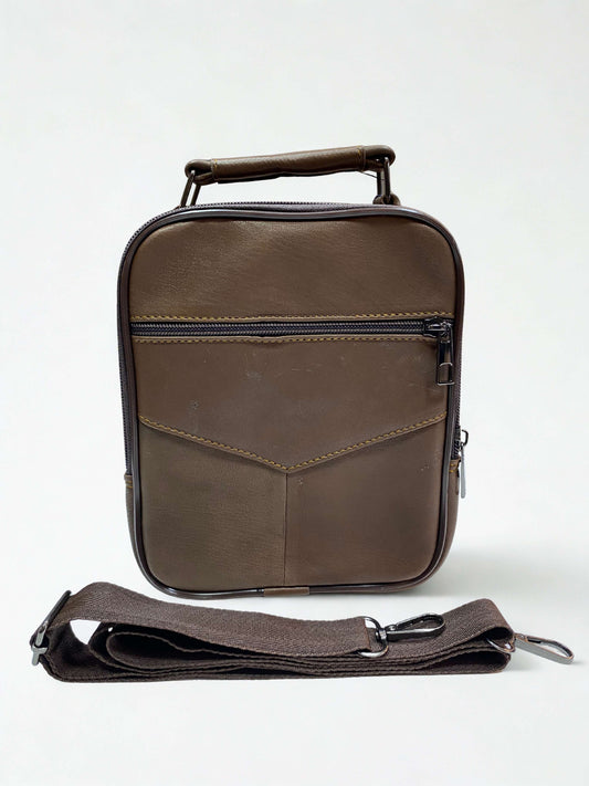 Portföy Çanta|Orta Boy|Dik Model|Kasalı|Çok Bölmeli|Açık Kahve|Omuzdan Asmalı