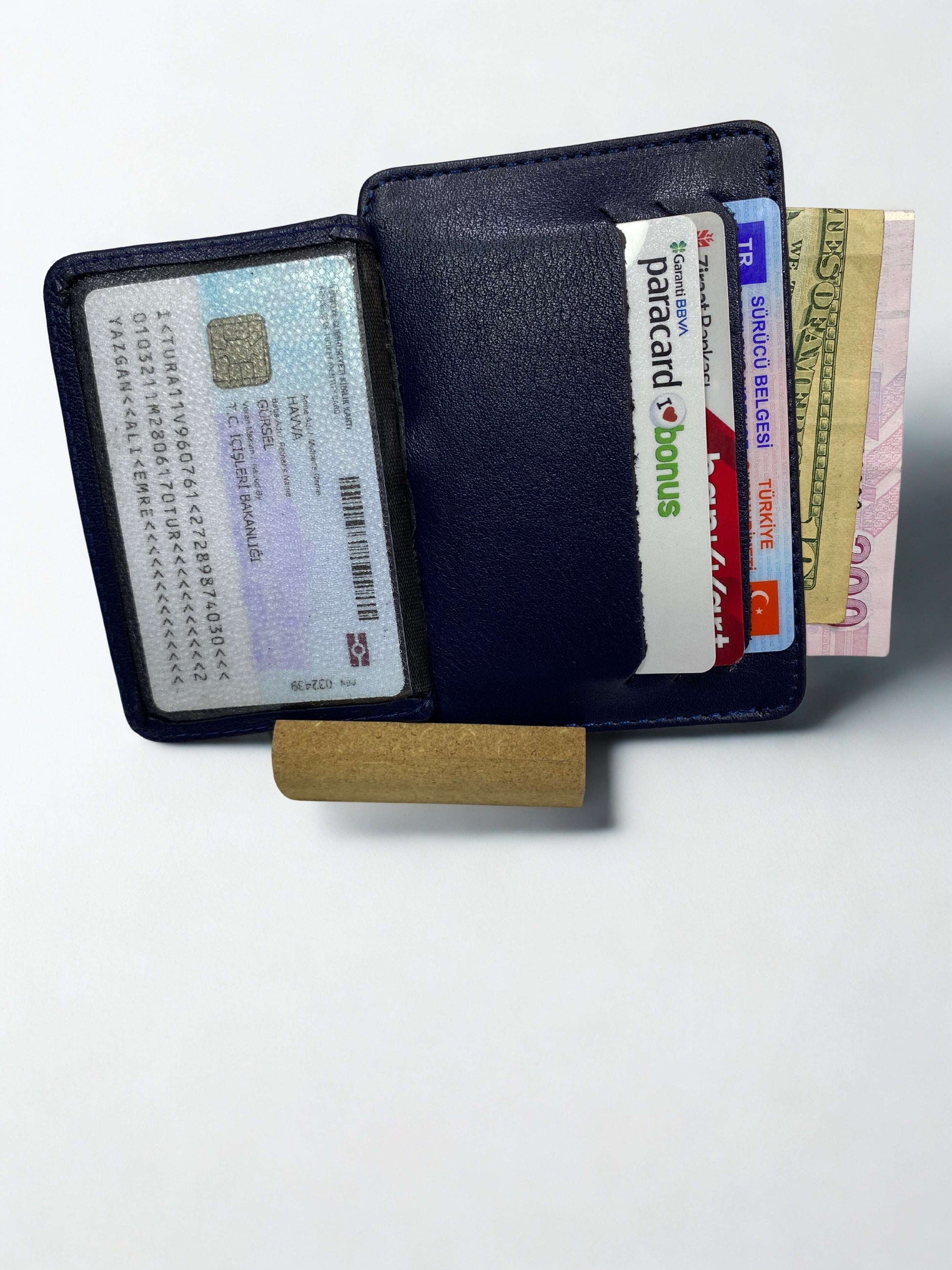 Deri Kartlık|8 Kart+1 Kimlik Kapasiteli|Lastikli